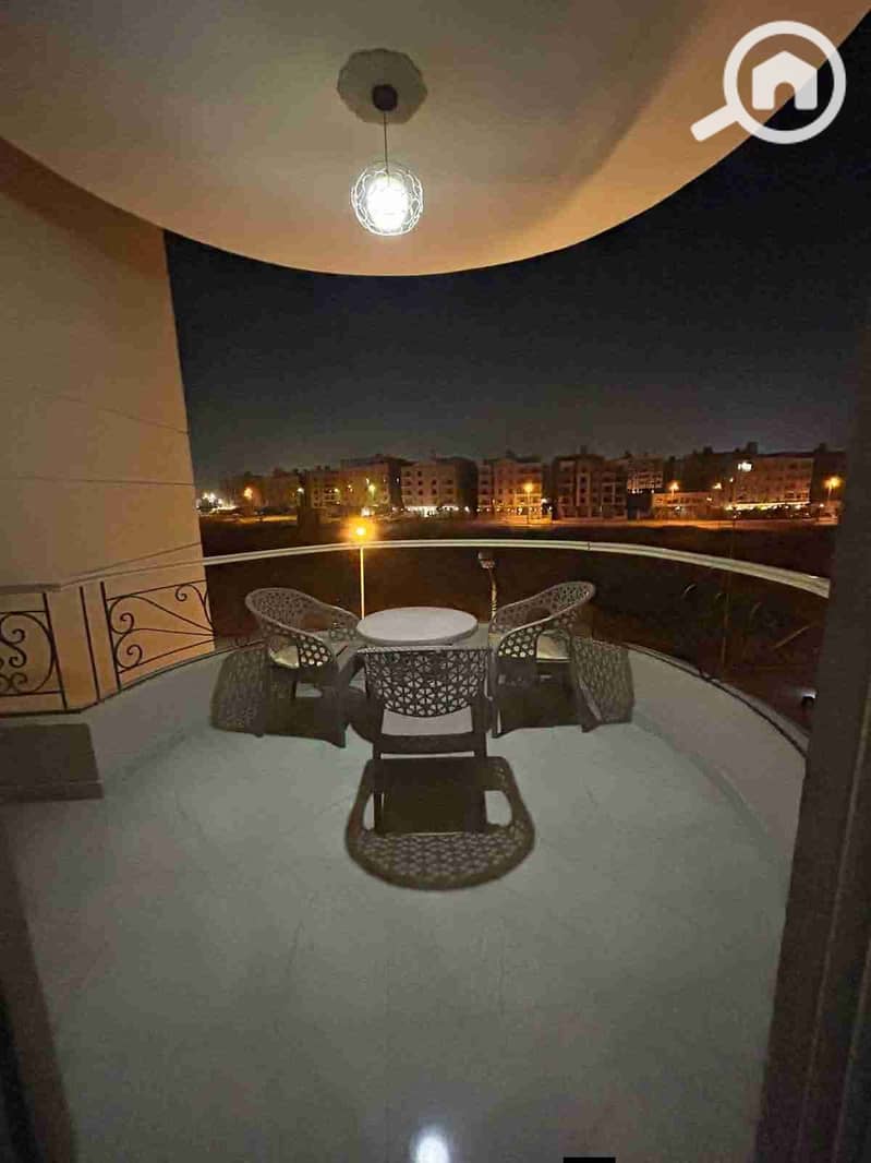 1000218223. jpg 1000218223. jpg