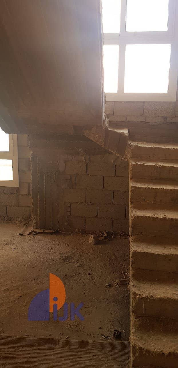 7 WhatsApp Image 2025-12-13 at 18.52. 23_f1e792b2. jpg