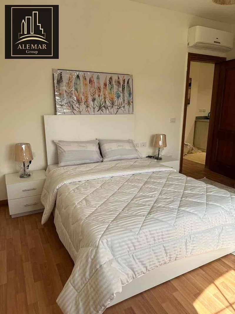 4 cd2ad60b-984a-4d2c-897f-ccb8ba83dbf8. jpg