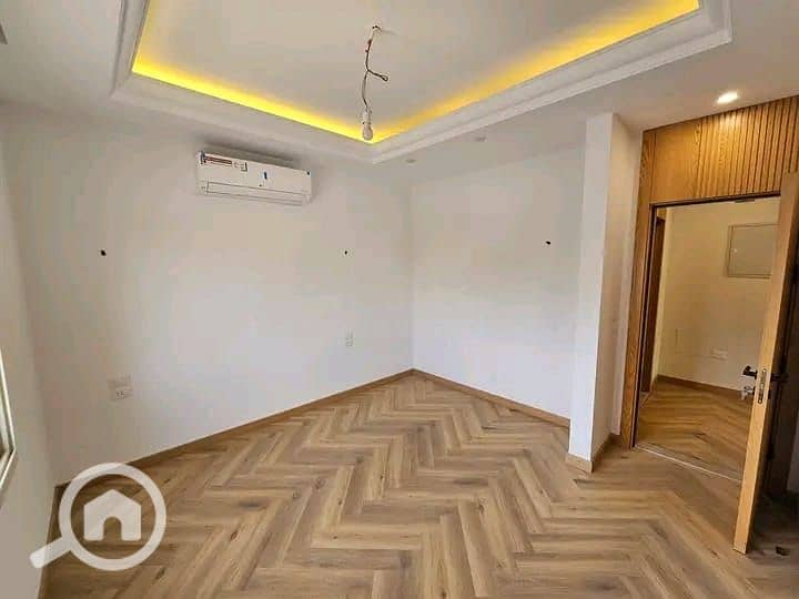 8 WhatsApp Image 2025-12-14 at 3.52. 58 PM (2). jpeg