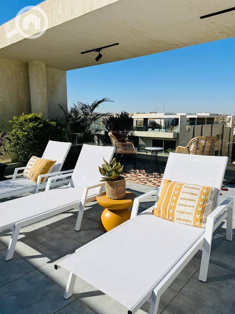 19 WhatsApp Image 2025-12-15 at 13.28. 39 (1). jpeg