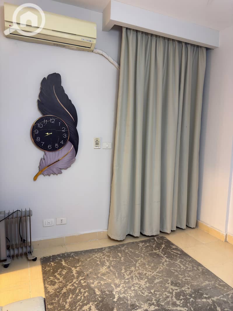 6 8bb23245-0abc-4f16-8c84-8d32cc3300aa. jpeg