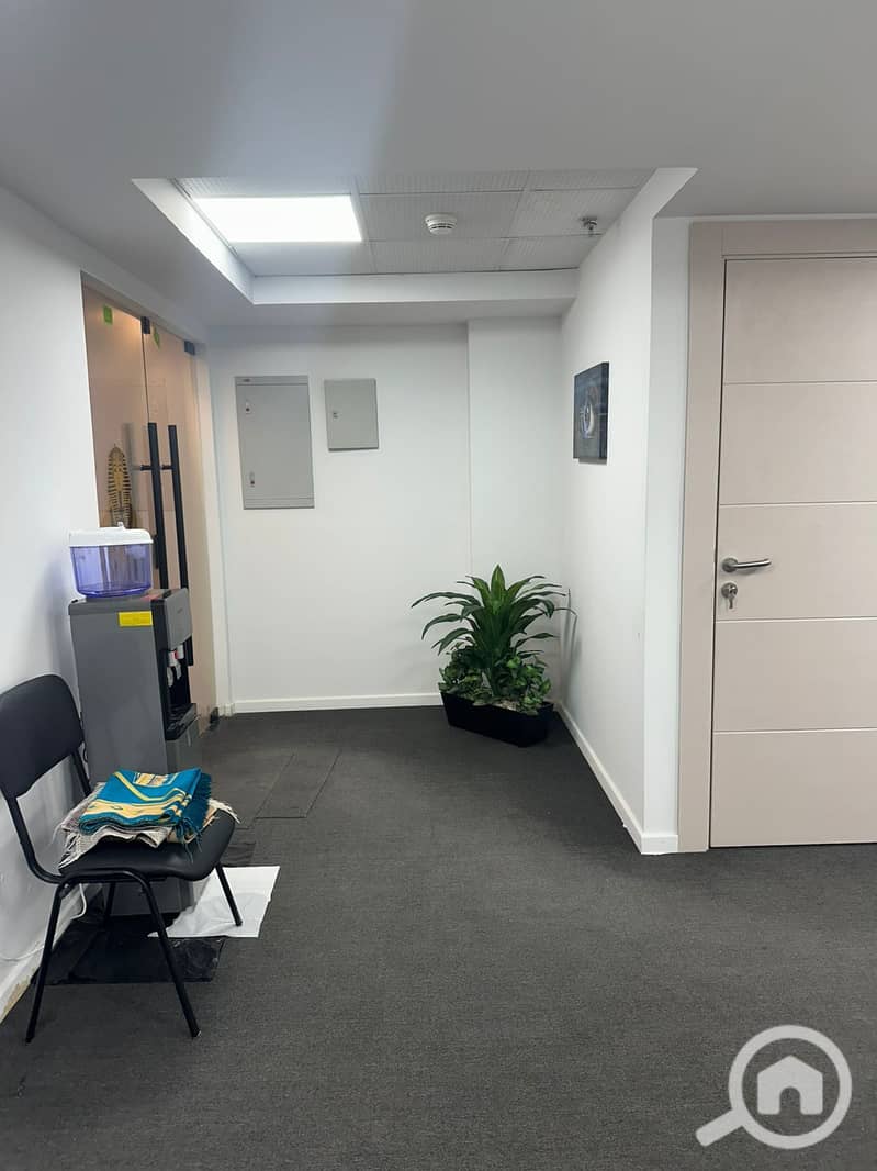 4 7ba10c85-a430-4049-83ec-169f2d7a1188. jpeg