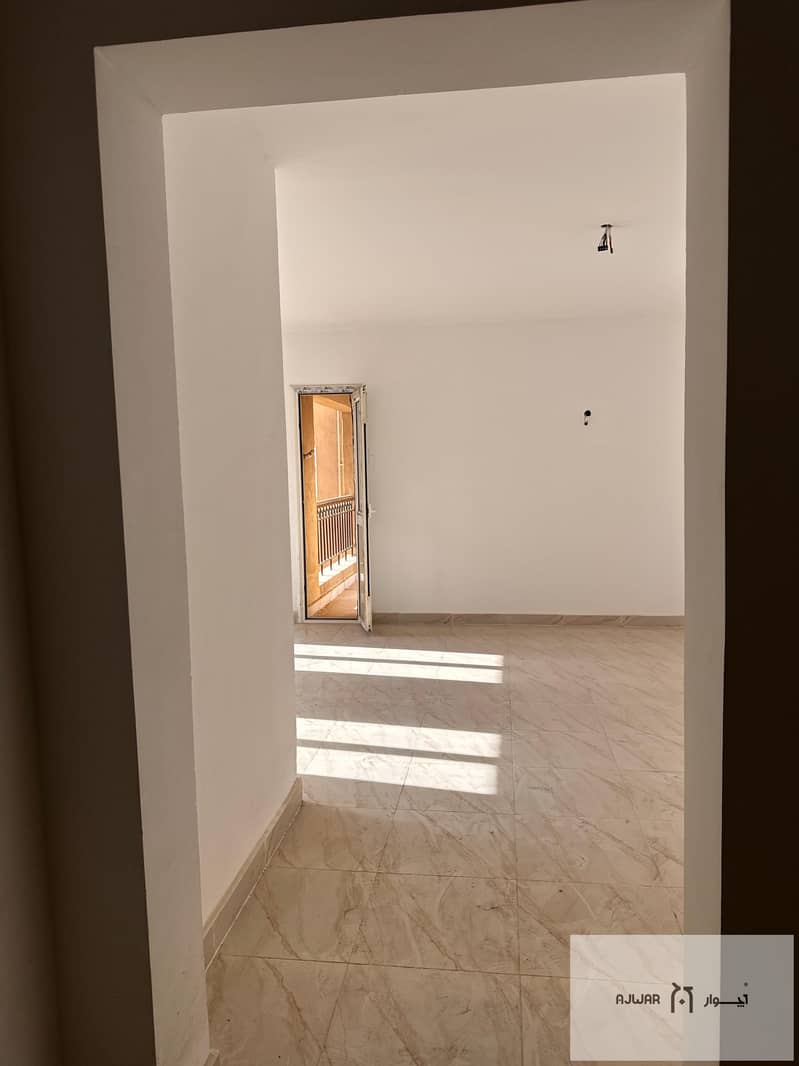 12 WhatsApp Image 2025-12-15 at 4.19. 43 PM (1). jpeg