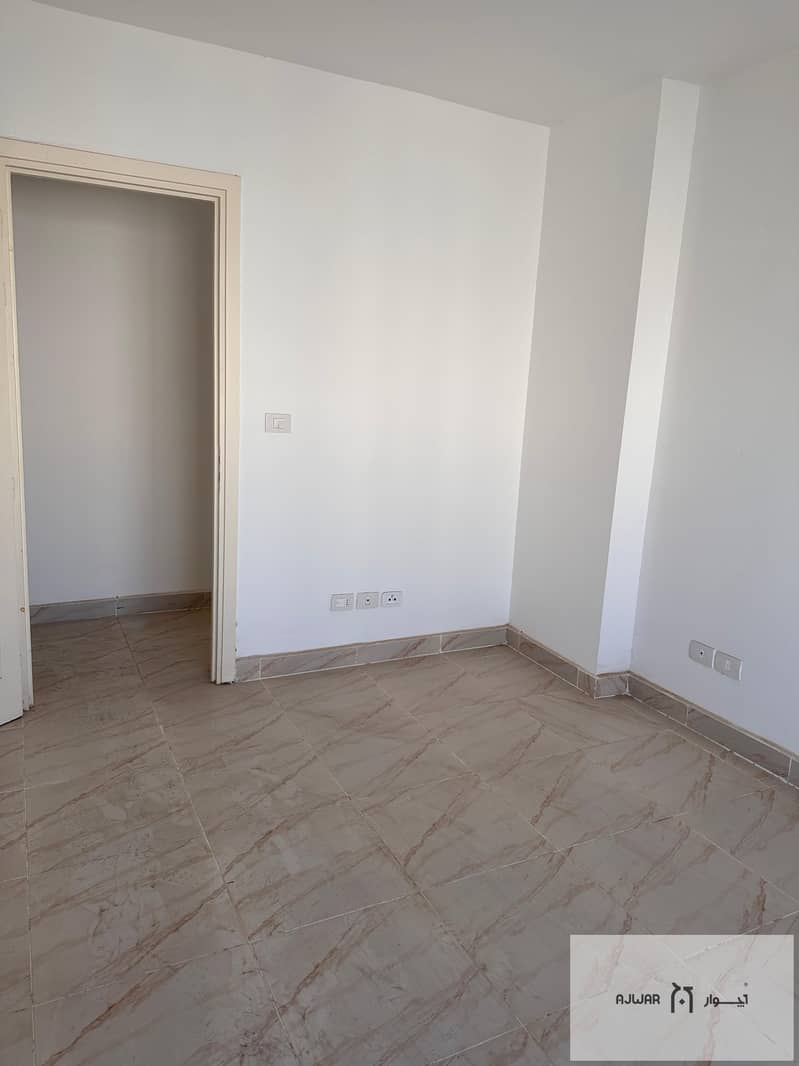 16 WhatsApp Image 2025-12-15 at 4.20. 41 PM (1). jpeg