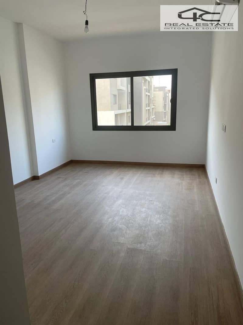 10 WhatsApp Image 2025-12-15 at 3.19. 02 PM (1). jpeg