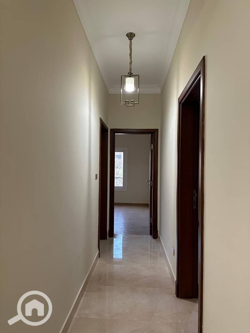 6 cdad26e6-c8fe-4b1d-9cf8-85a02a6e26a6. jpg