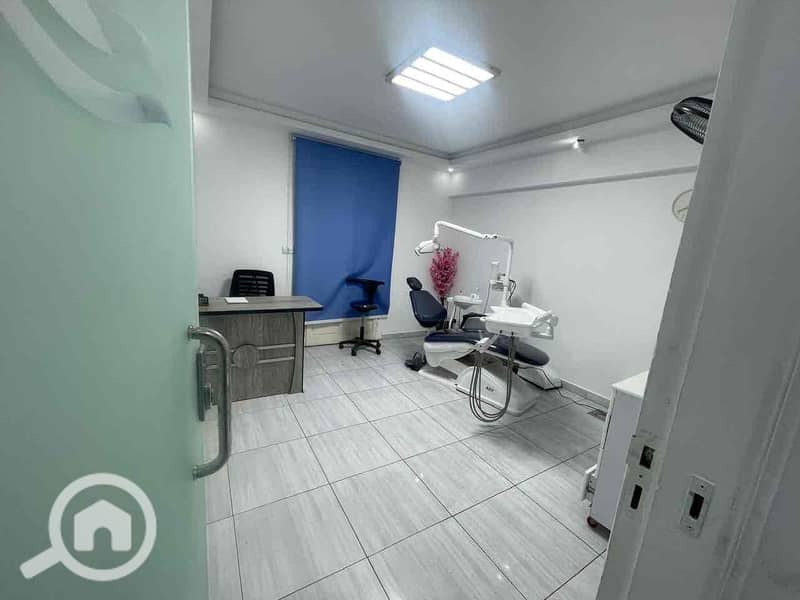 6 04e617b5-4fad-4043-99cf-6c3af16c6089. jpg