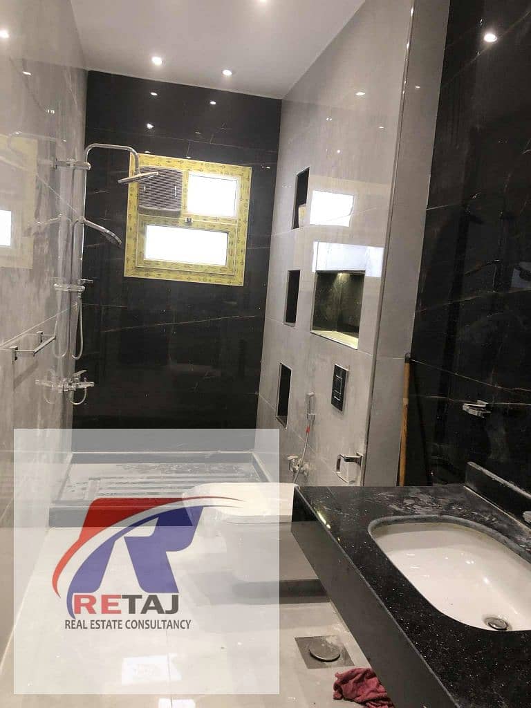 9 ef4d4530-2702-4fed-851d-0f836a9b46c3. jpg