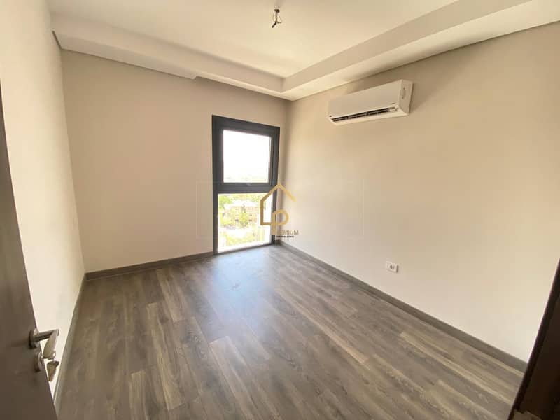 3 WhatsApp Image 2025-12-02 at 4.46. 36 PM (1). jpg