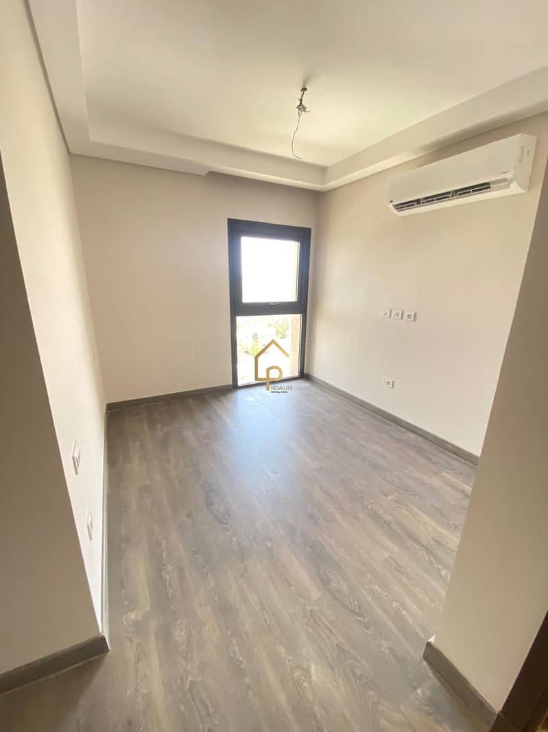 8 WhatsApp Image 2025-12-02 at 4.46. 35 PM. jpg