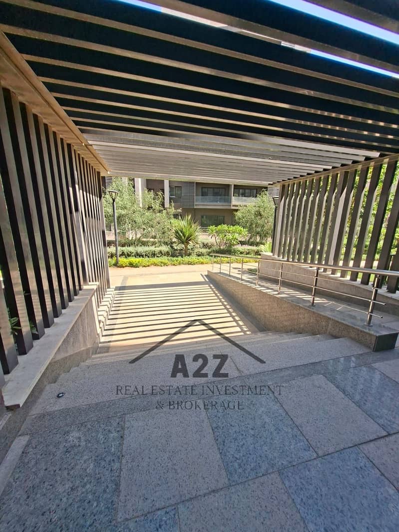 5 WhatsApp Image 2025-12-14 at 3.23. 38 PM (1). jpeg