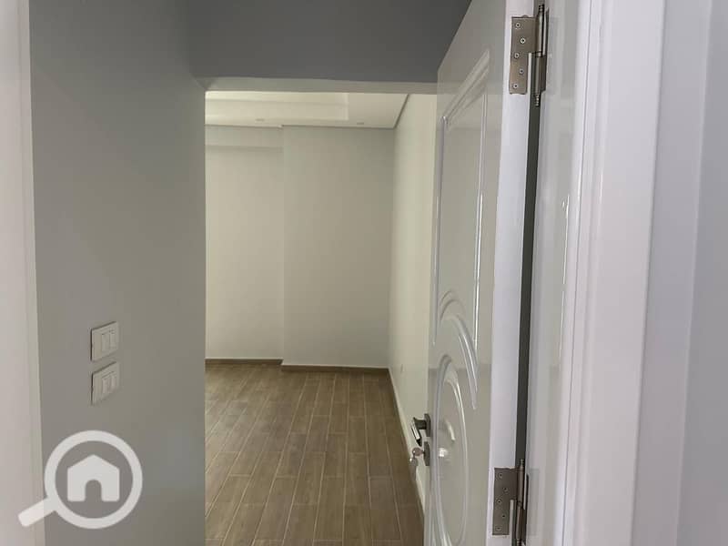 6 WhatsApp Image 2025-12-10 at 1.06. 50 PM (2). jpeg