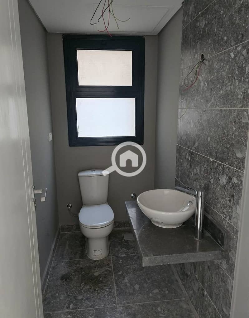 7 IMG-20251013-WA0034. jpg