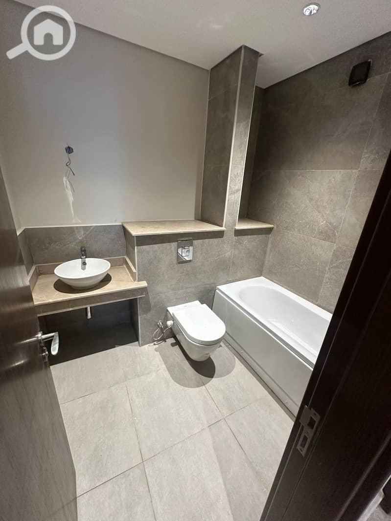 5 WhatsApp Image 2025-10-19 at 8.08. 20 PM (1). jpeg