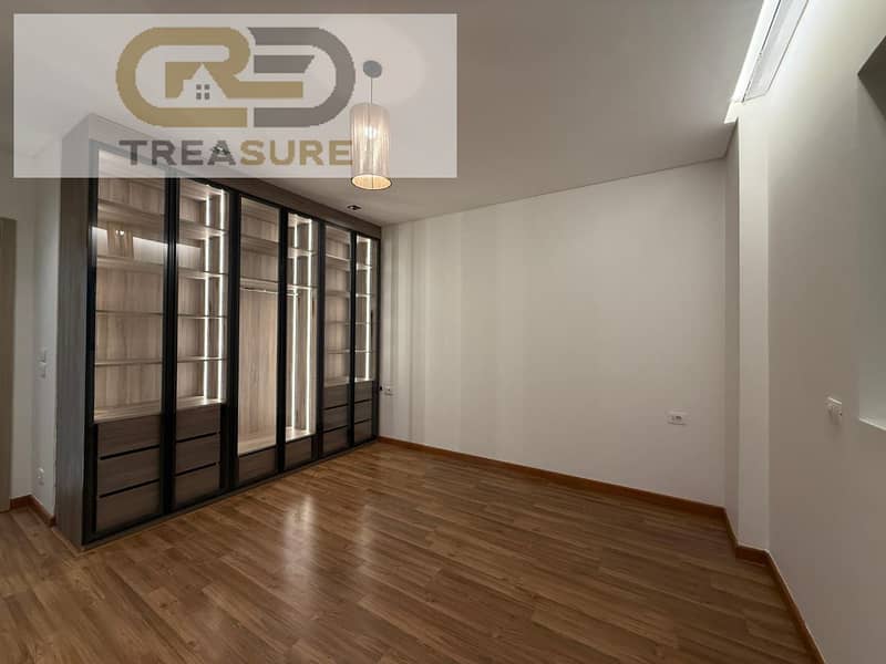 5 WhatsApp Image 2025-12-15 at 12.25. 26 PM (2). jpeg