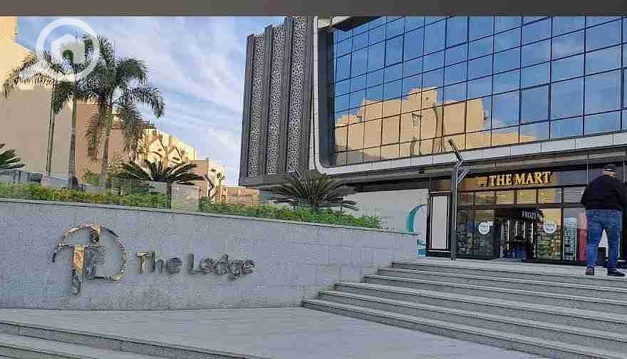 1000218515. jpg 1000218515. jpg