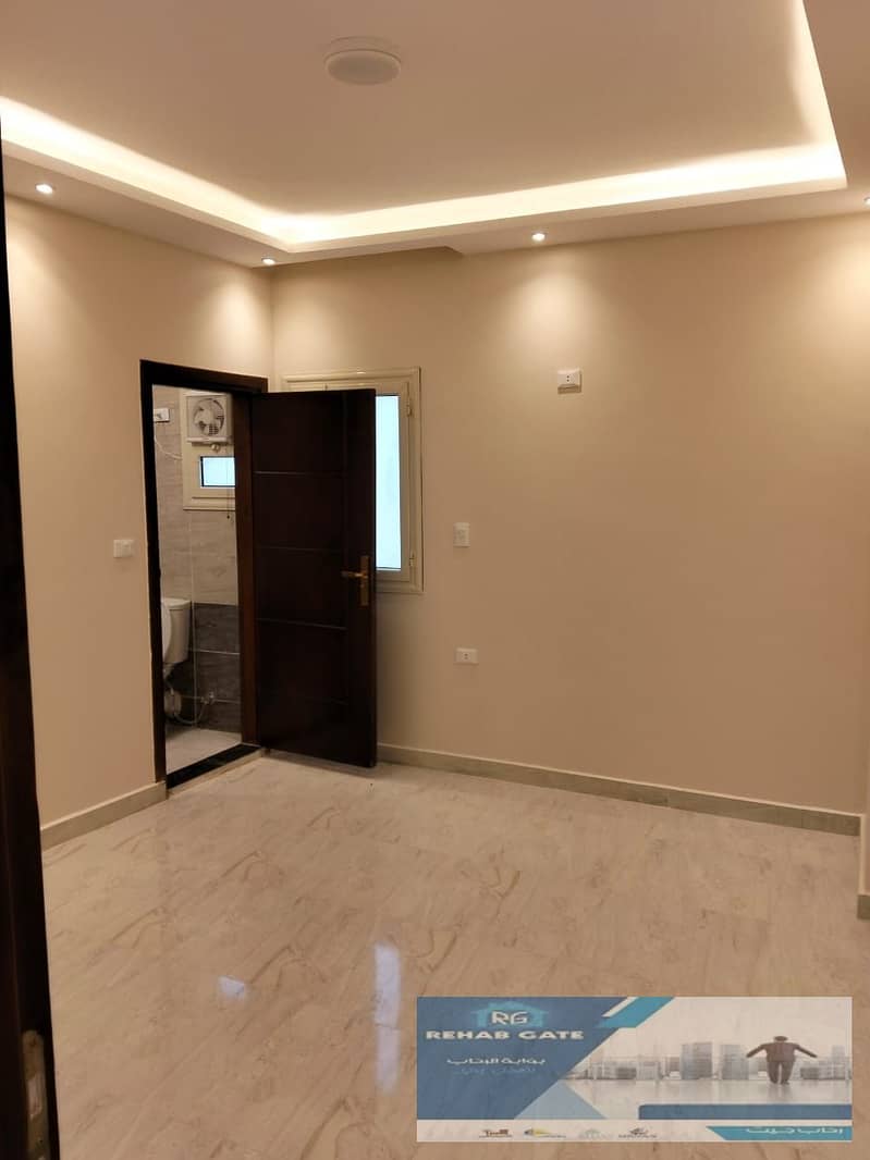 2 80f2d2eb-9032-48c6-9ce0-42a4c5ada4e3. jpg