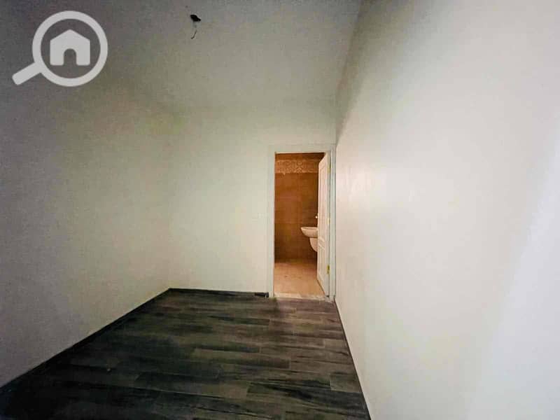 4 df3bfd5d-5d6a-4dfd-812e-1c80ba17734d. jpg