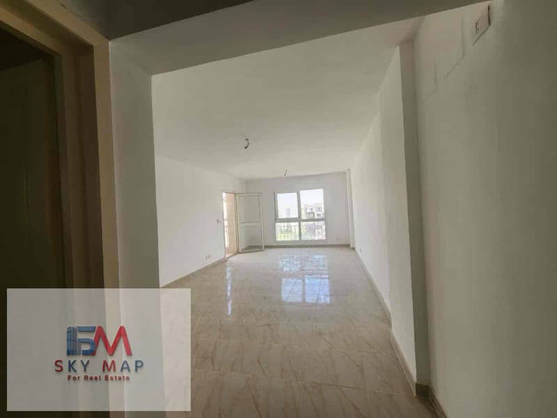 2 d051da11-9c5f-4736-9d81-51e5ccb6d51d. jpg