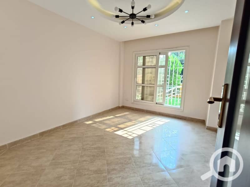 4 WhatsApp Image 2025-12-08 at 16.36. 15_94d8cef3. jpg