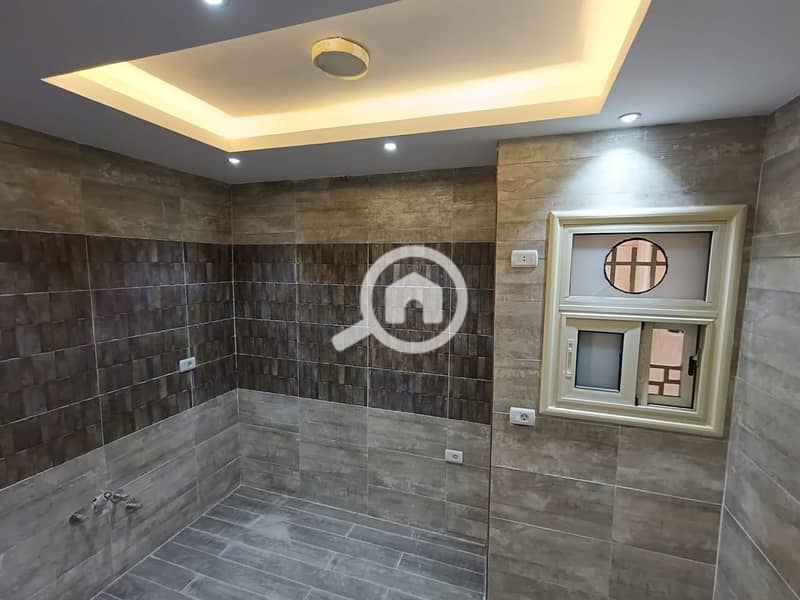 7 WhatsApp Image 2025-12-08 at 16.36. 14_2b38a684. jpg