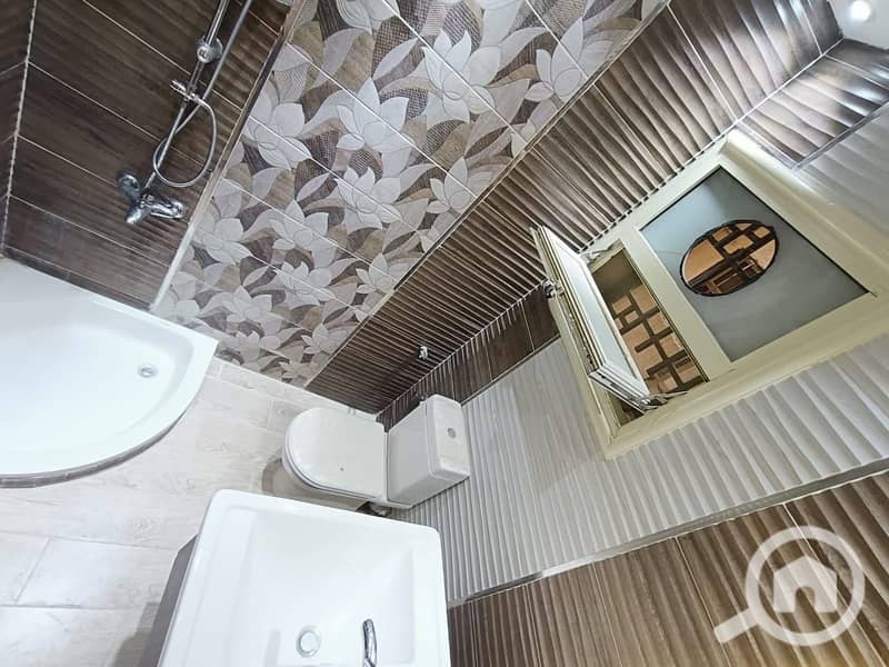 8 WhatsApp Image 2025-12-08 at 16.36. 16_ac1c128a. jpg