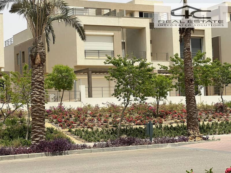 10 Untitledؤؤي. jpg