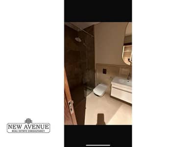 1 Bedroom Flat for Sale in Sheikh Zayed, Giza - IMG-20251211-WA0012. jpg 1 Bedroom Flat for Sale in Sheikh Zayed, Giza - IMG-20251211-WA0012. jpg