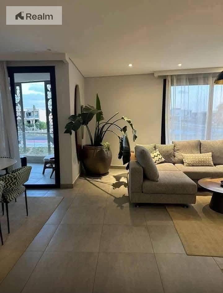 3 WhatsApp Image 2025-09-28 at 17.26. 31_bb256aef. jpg