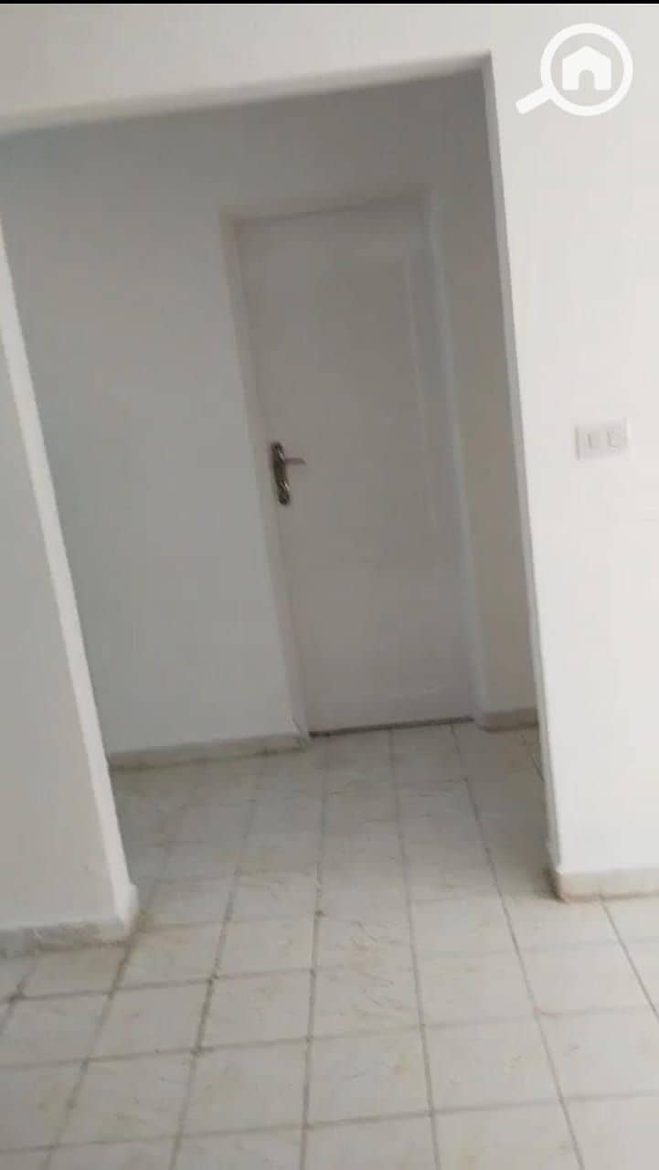 7 WhatsApp Image 2025-12-15 at 16.39. 41 (1). jpeg