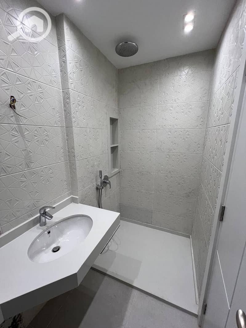 6 597921083_1428426345957320_3431004942440414504_n. jpg