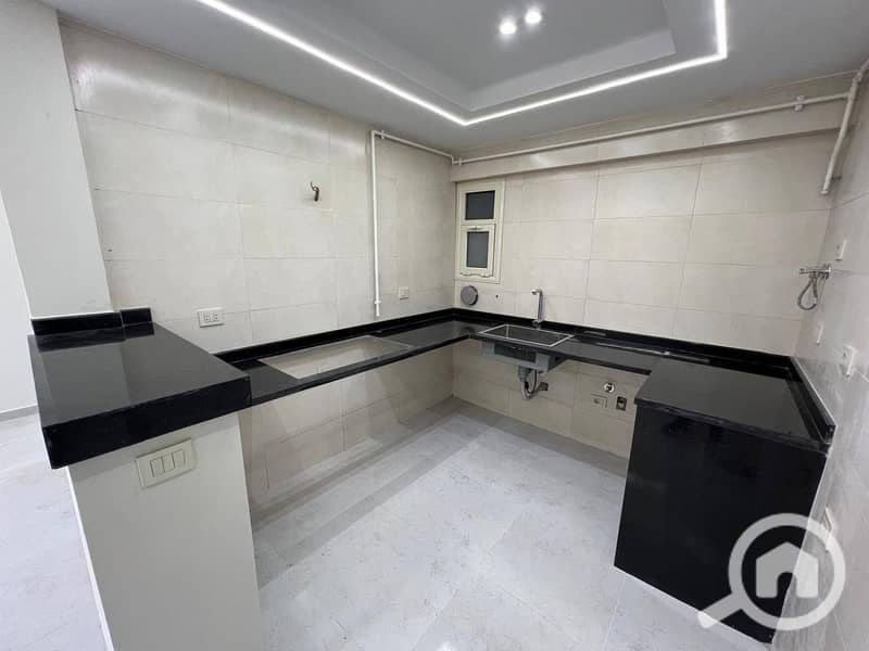 7 598771634_1428426485957306_8592260283856622338_n. jpg