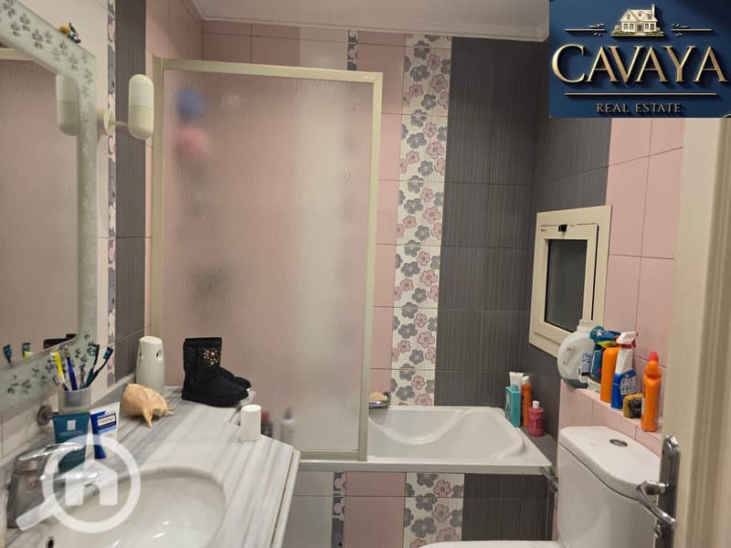 7 Untitled design (4). png