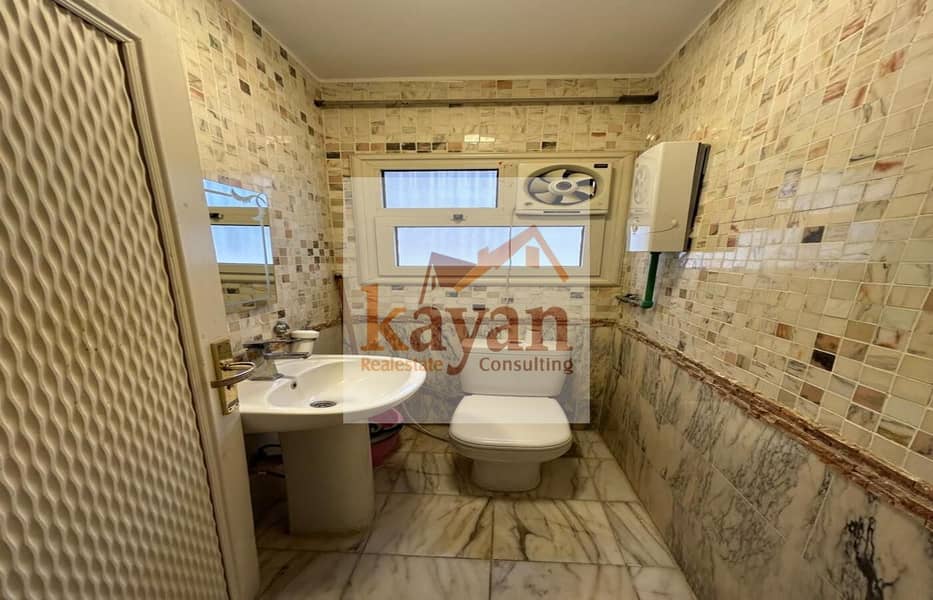 17 f9df4800-d387-4af2-ab44-778d7a82b415. jpg