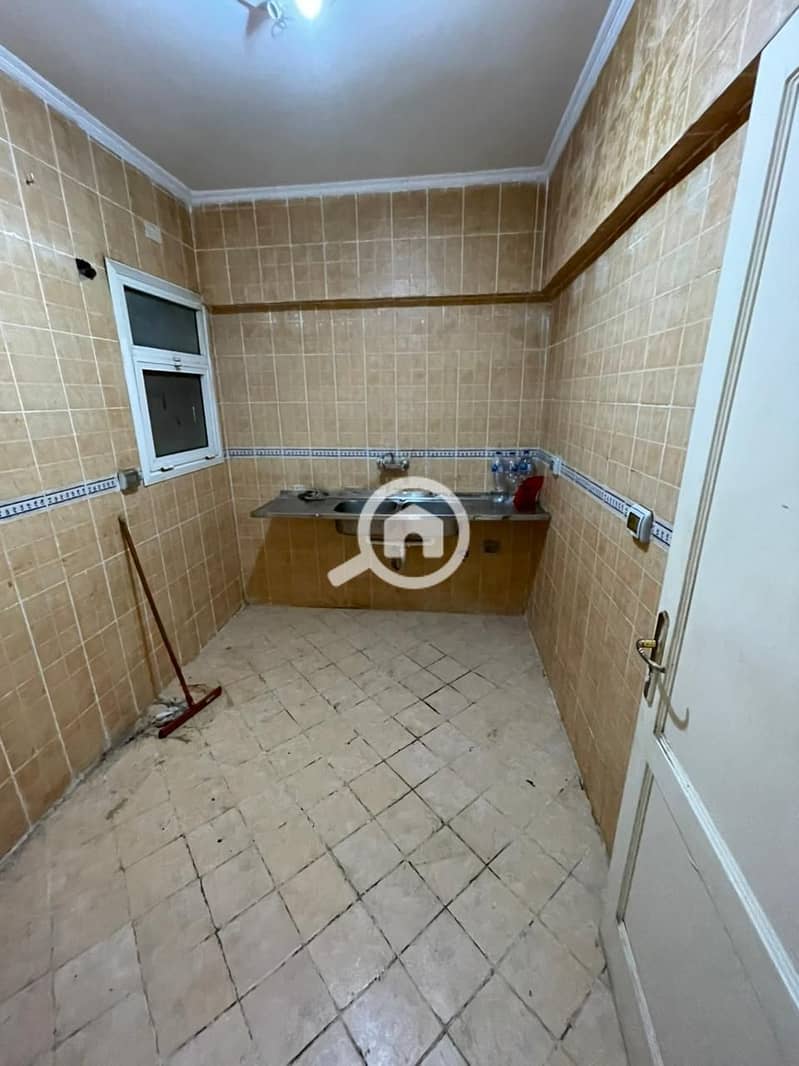 8 WhatsApp Image 2025-12-15 at 4.58. 40 PM. jpeg