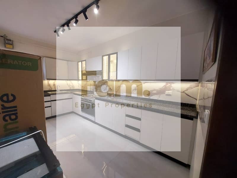 2 WhatsApp Image 2025-12-15 at 16.14. 45_88c9cdab. jpg