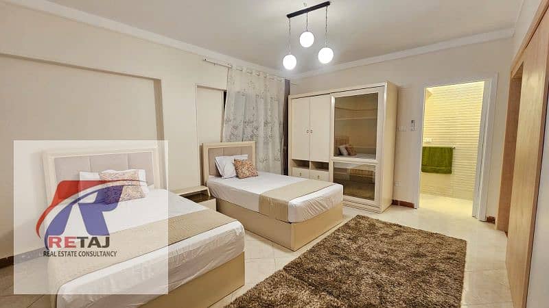 6 521e4f2f-616a-49bc-aad1-3e062c45f331. jpg