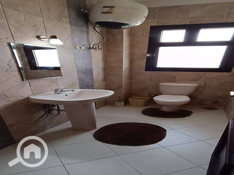 10 95c13bca-e11e-4a4c-9542-9a893cf0ef5b. jpg