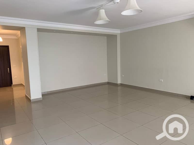 3 38de6468-5c65-4659-bdcf-af25b26c88a4. jpeg