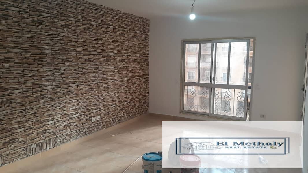 3 efc1d4f2-12ac-4f11-b2ad-ff51ce42f98d. jpg