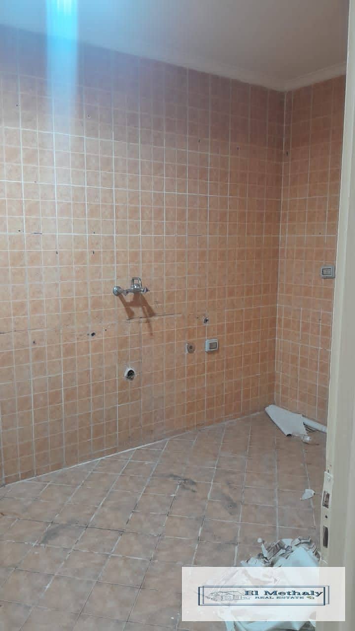 7 aa0d242b-e870-4765-b92c-d27817cc5d1e. jpg