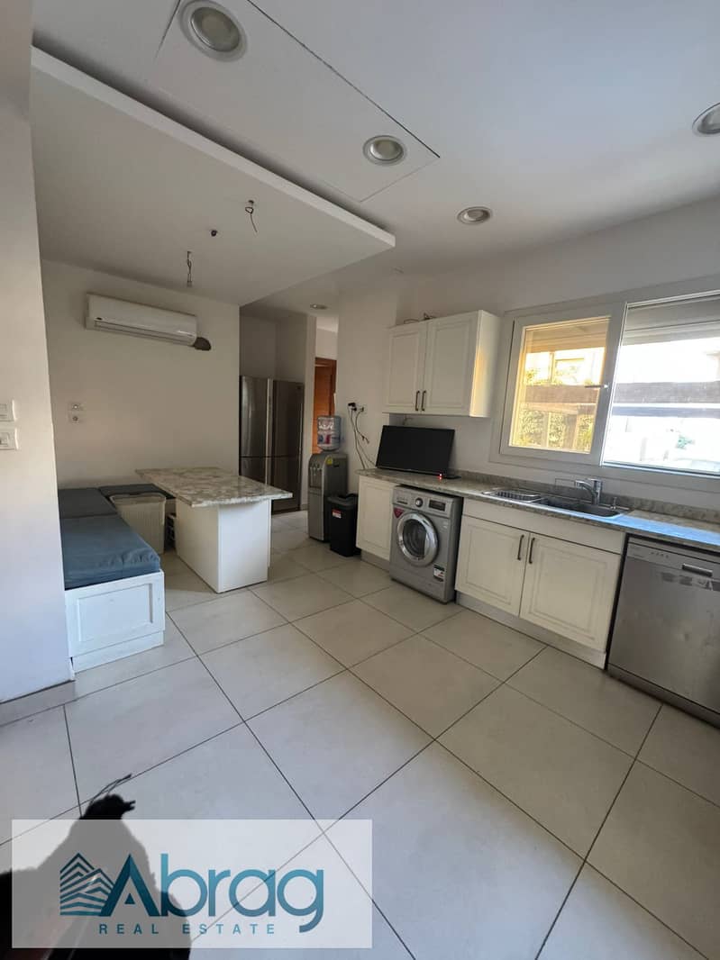 8 WhatsApp Image 2025-12-14 at 10.20. 22 PM (1). jpeg