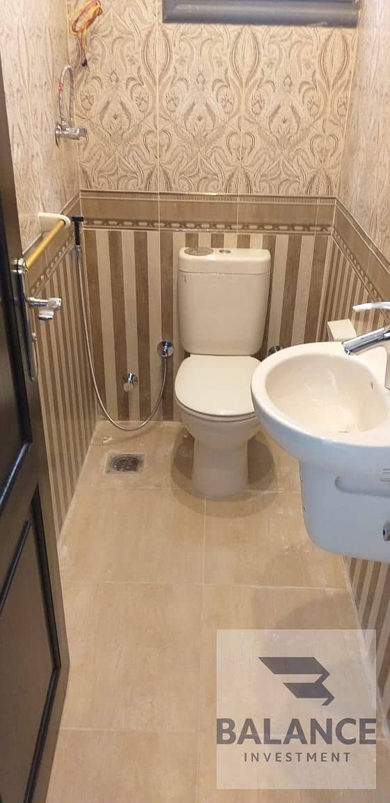 2 c5085a1b-678c-4445-abcc-3708257b146a. jpg