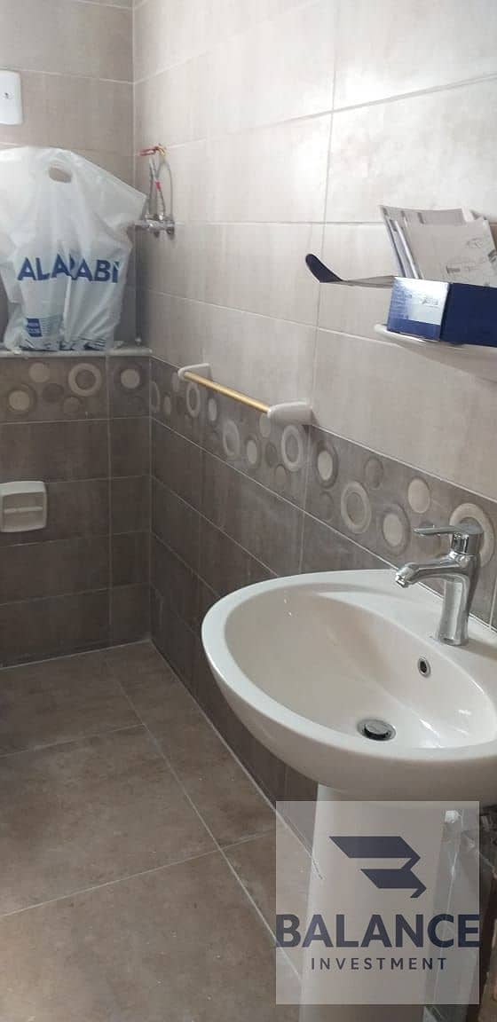 5 63717fbe-1f51-45bb-aae4-204e0b8a621d. jpg