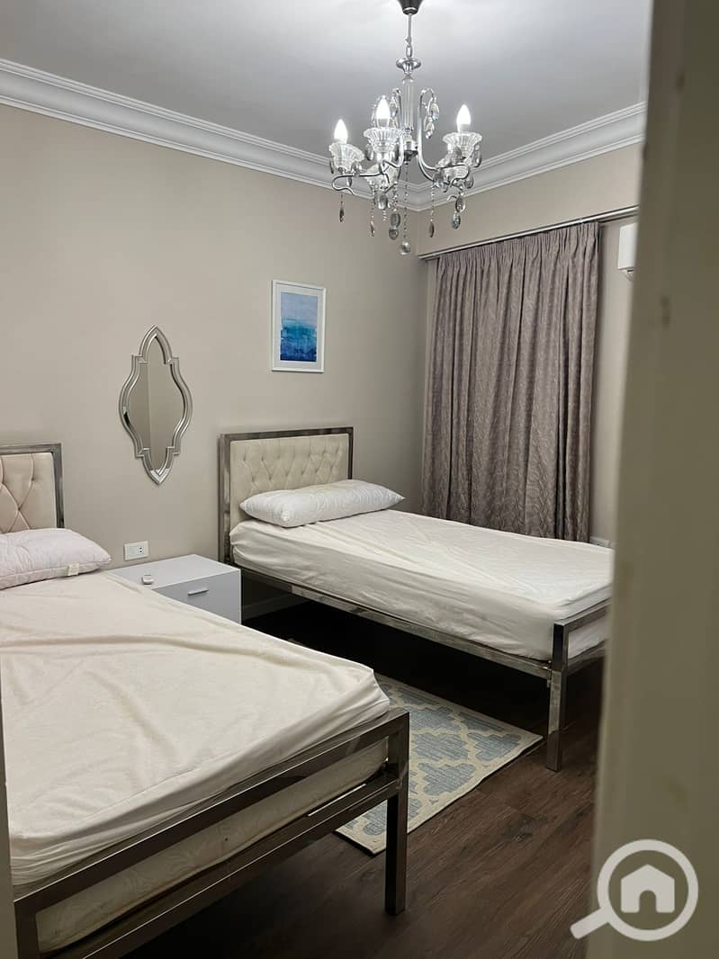 4 662468b9-be77-4898-89c8-a24f09276d05. jpeg