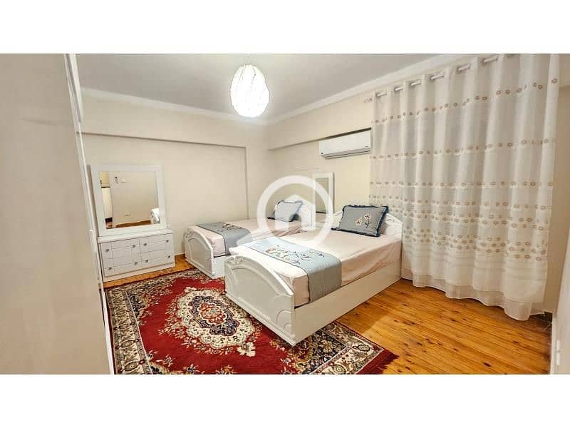 10 WhatsApp Image 2025-12-15 at 06.40. 12_411cd49b. jpg