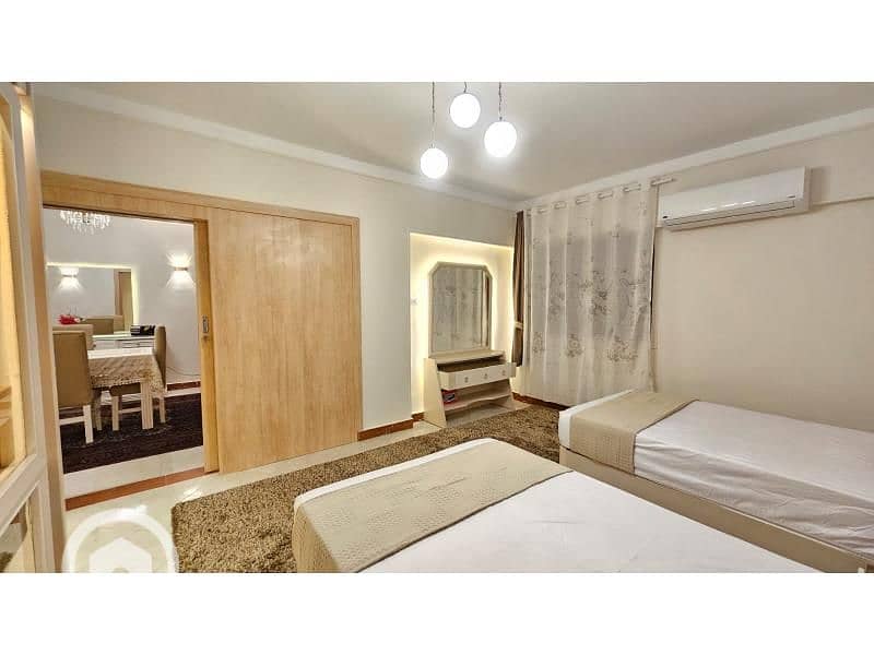 18 WhatsApp Image 2025-12-15 at 06.40. 21_1624b452. jpg