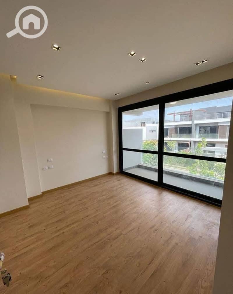 7 WhatsApp Image 2025-12-15 at 5.43. 23 PM. jpeg