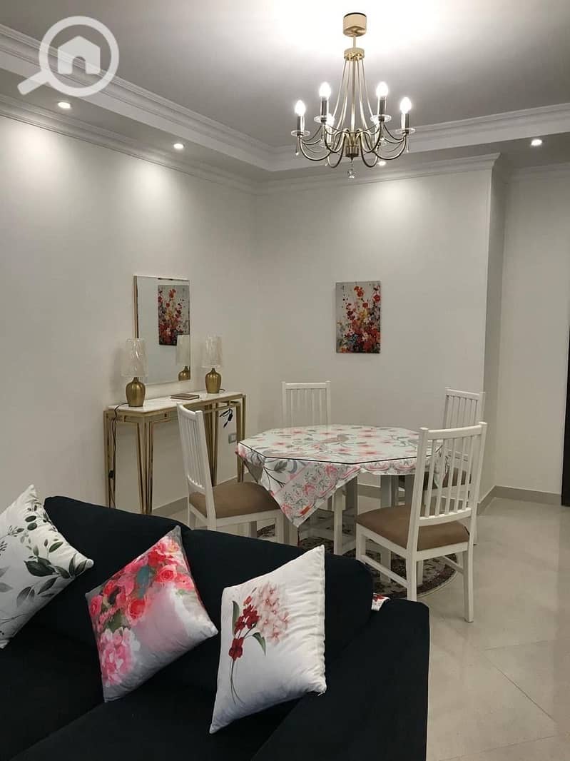 2 f9cc6d89-37e2-42bf-bee1-cf497811e64d. jpeg